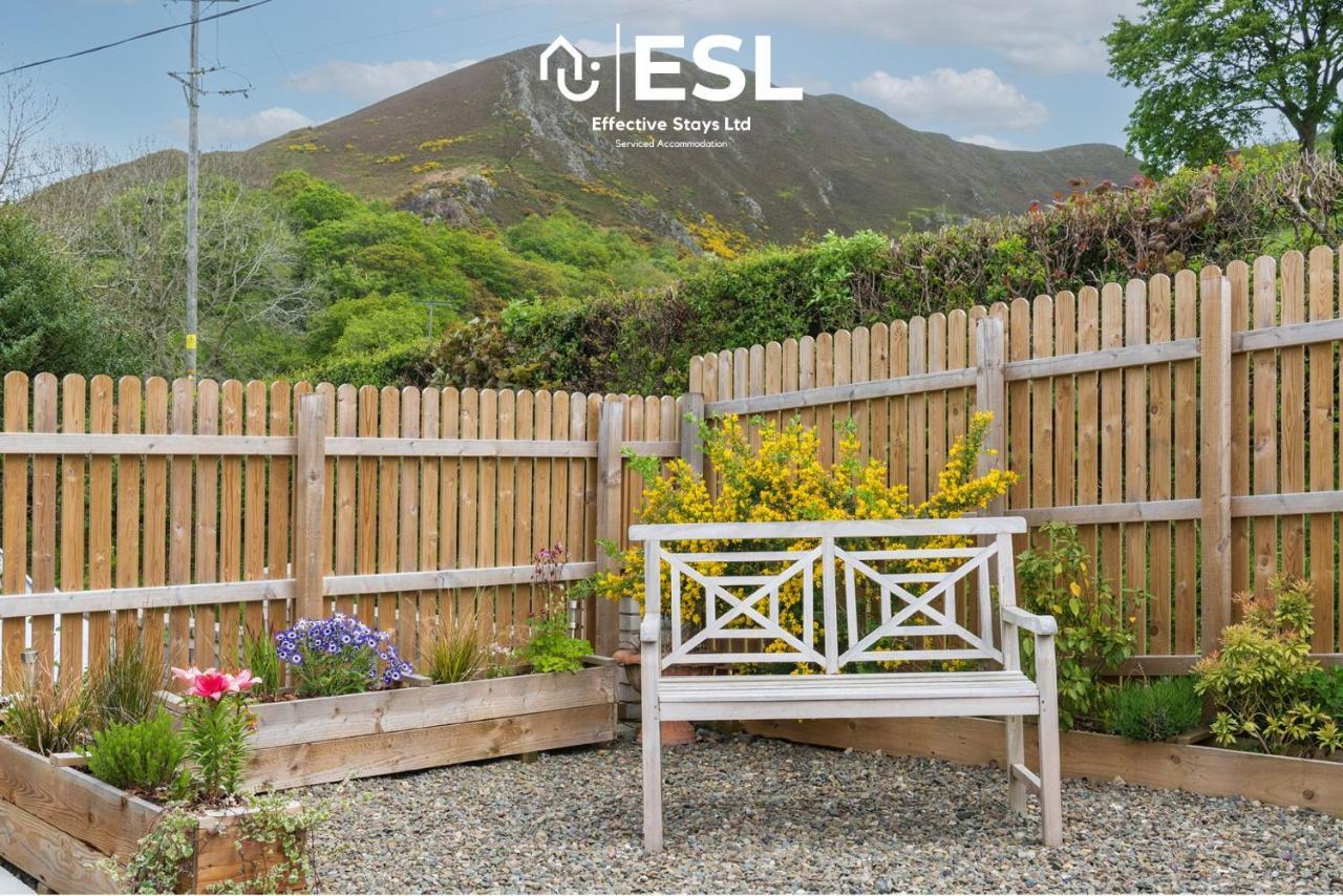 Luxurious 2 Bedroom Countryside Hot Tub Retreat In Stiperstones Shelve Exterior photo